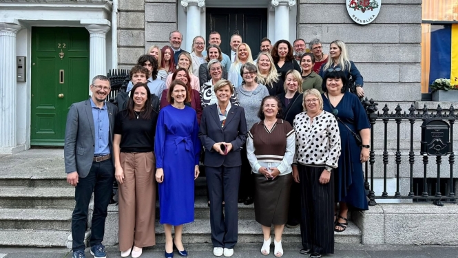 Kopbilde no ārlietu ministres tikšanās ar diasporu