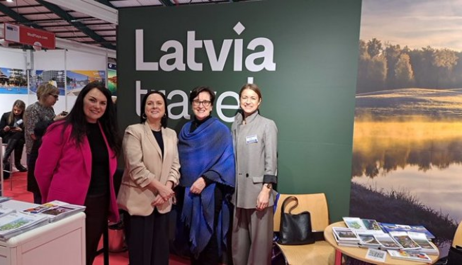 Latvijas stendu izstāde